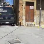 Omicidio a Naro a colpi di zappa: arresti convalidati per la famiglia romena