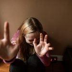 Canicattì, accusato di violenza sessuale: minorenne finisce in comunità